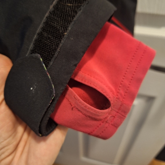 Spyder Snowboarding Jacket - Picture 5 of 9